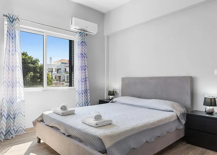 City Central Appartment * Rhodes City